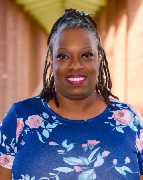 Click to view profile for Jennifer Robinson