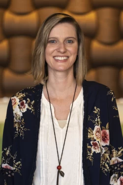 Click to view profile for Candie Walters