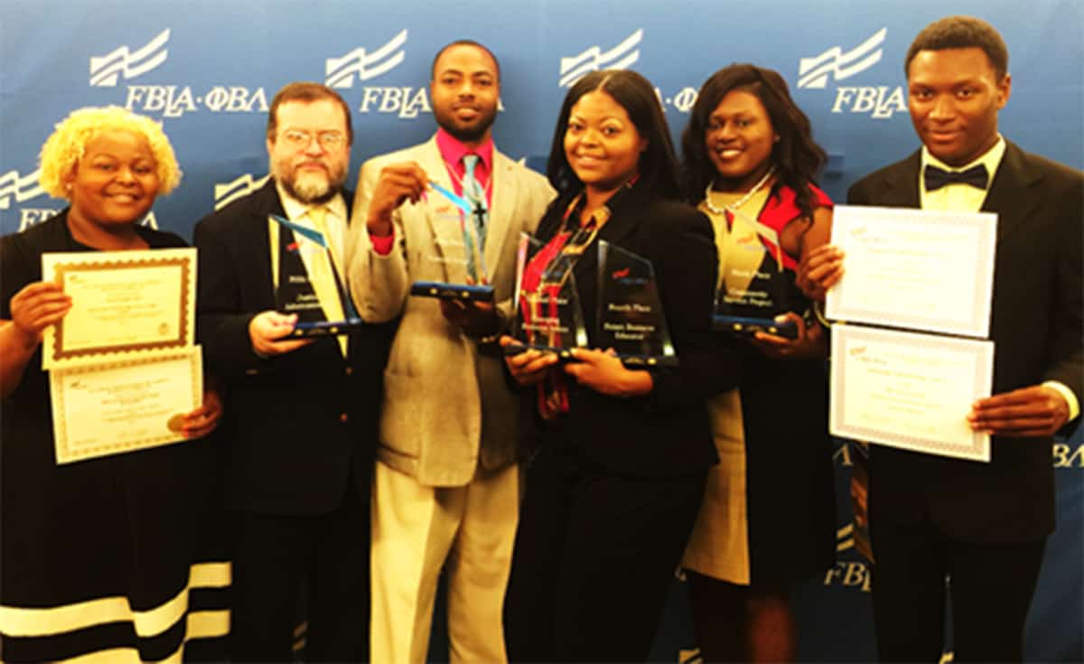 Pictured above is South Georgia Technical College’s Dr. Andrea Oates, Matthew Kent, Racarda Blackmon, Kia Mable-Blackmon, Shannon Stewart and Branyon Kendrick with their national awards.