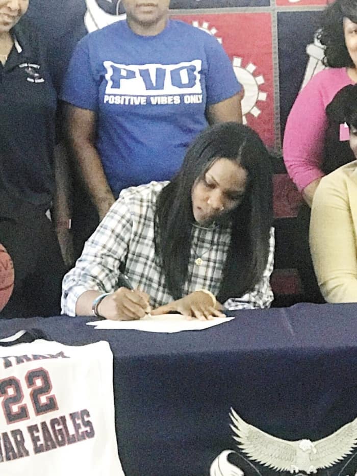 Rykia Pennamon signed her letter of intent to play basketball and further her education at South Georgia Technical College on Tuesday. Pennamon scored over 400 points this season with the Lady War Eagles as she helped lead the team to an impressive 20-win season.