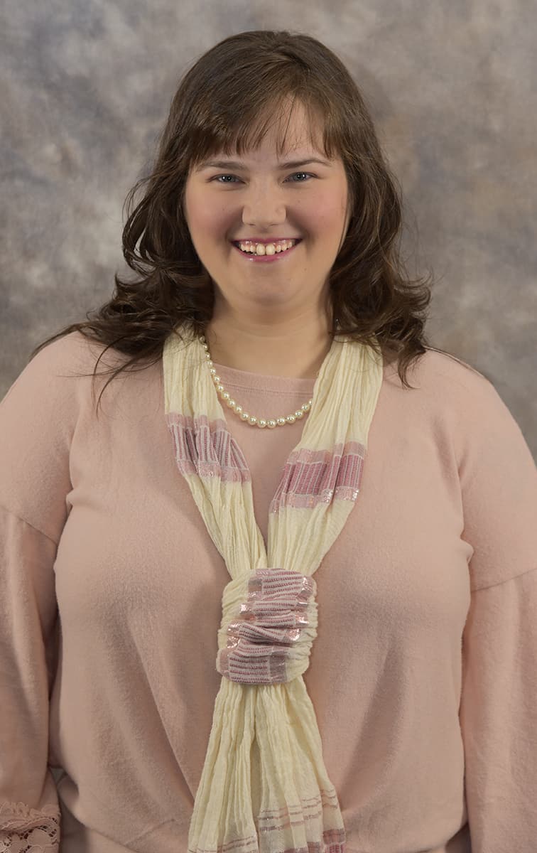 South Georgia Technical College EAGLE representative Heather Hinton lives in Oglethorpe, Georgia.