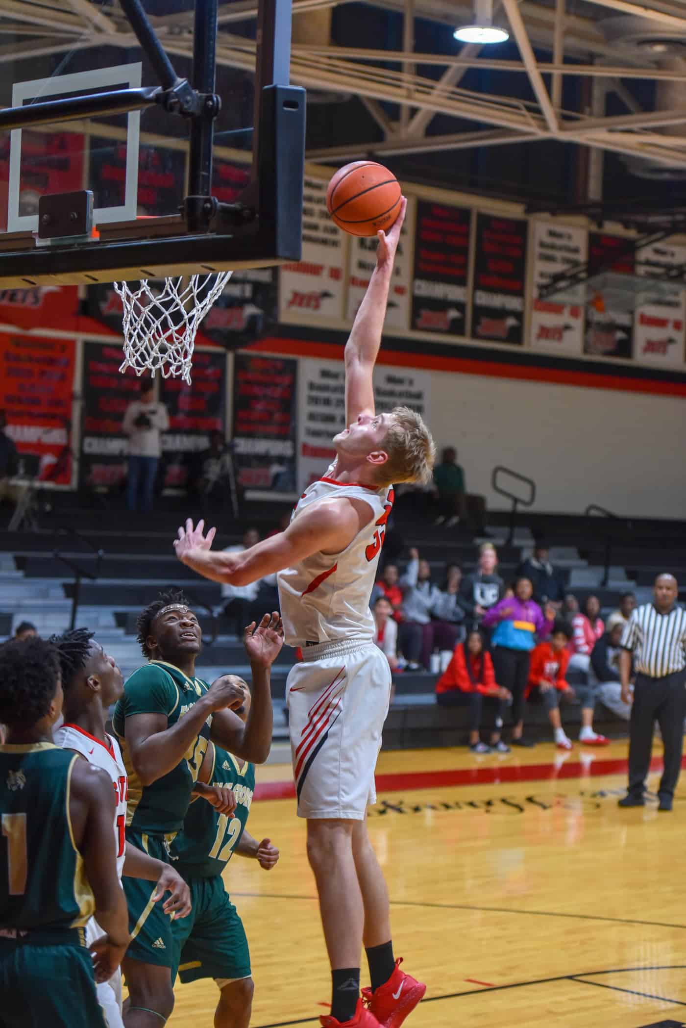 Sophomore Sam Matice, 33, had a double-double effort in his last game in a Jets uniform as he contributed 16 points, had 15 rebounds and two blocked shots in the NJCAA quarter-final match-up with East Georgia State College.