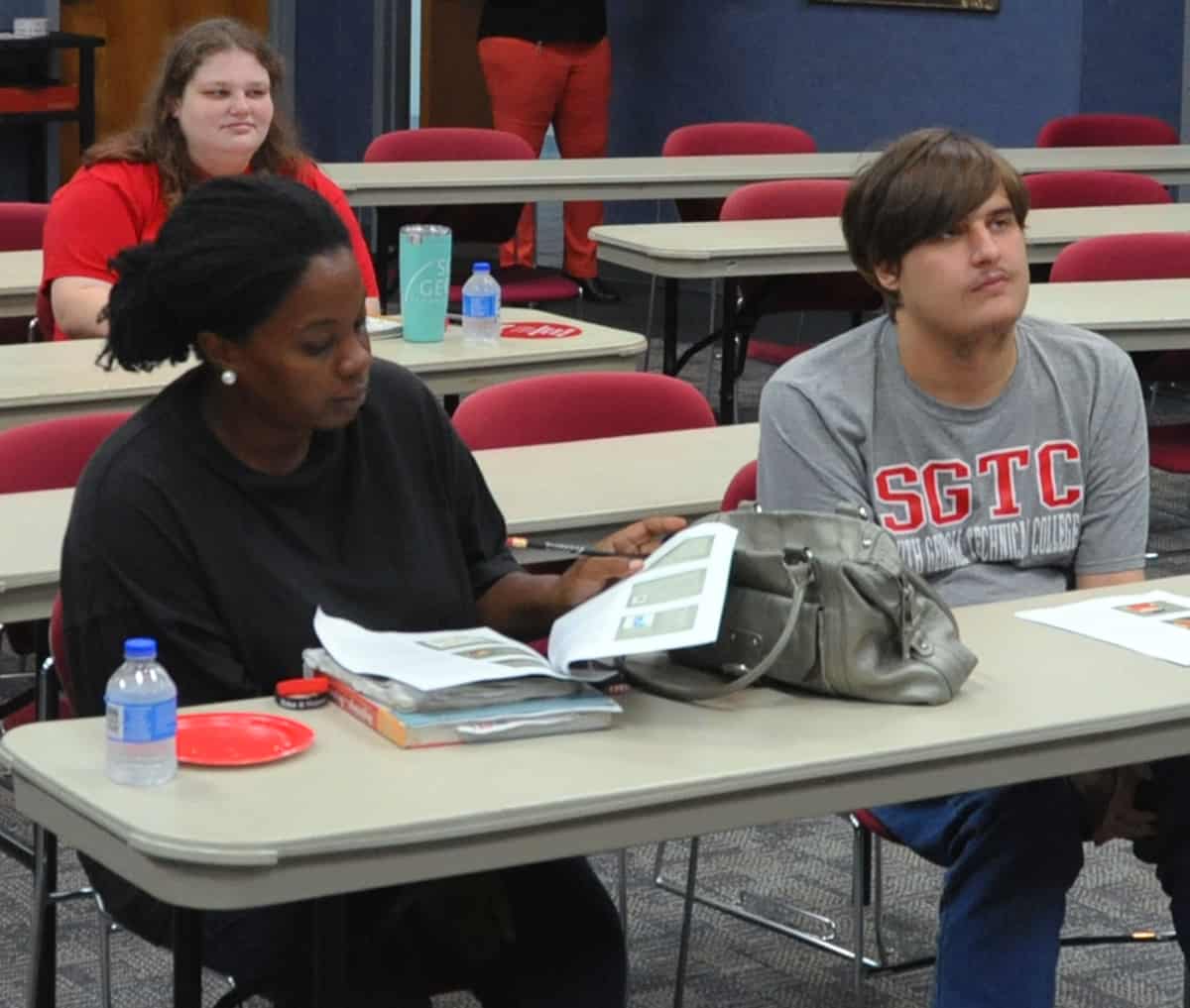 Students learn valuable reading and writing skills and strategies at a workshop on South Georgia Technical College’s Crisp County Center campus.