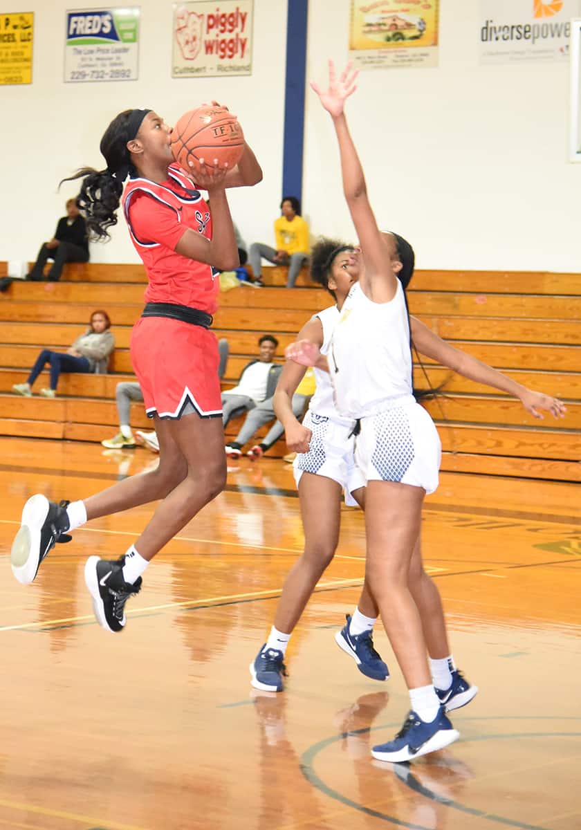 Yasriyya Nazeerud-Din, 13, goes up for a basket. She led the Lady Jets with 29 points against Andrew College in a GCAA matchup.