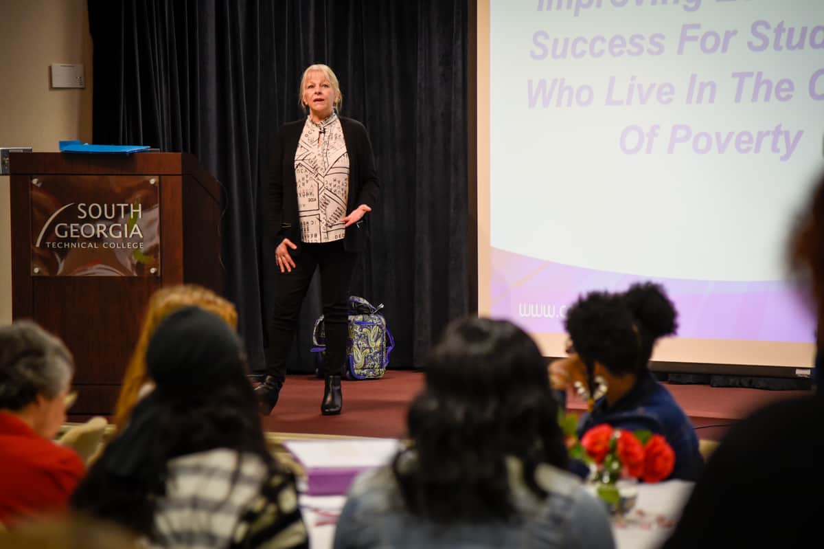 Dr. Donna Beegle educates the audience on how to “Break the Cycle of Poverty” during a recent workshop on the SGTC Americus campus.