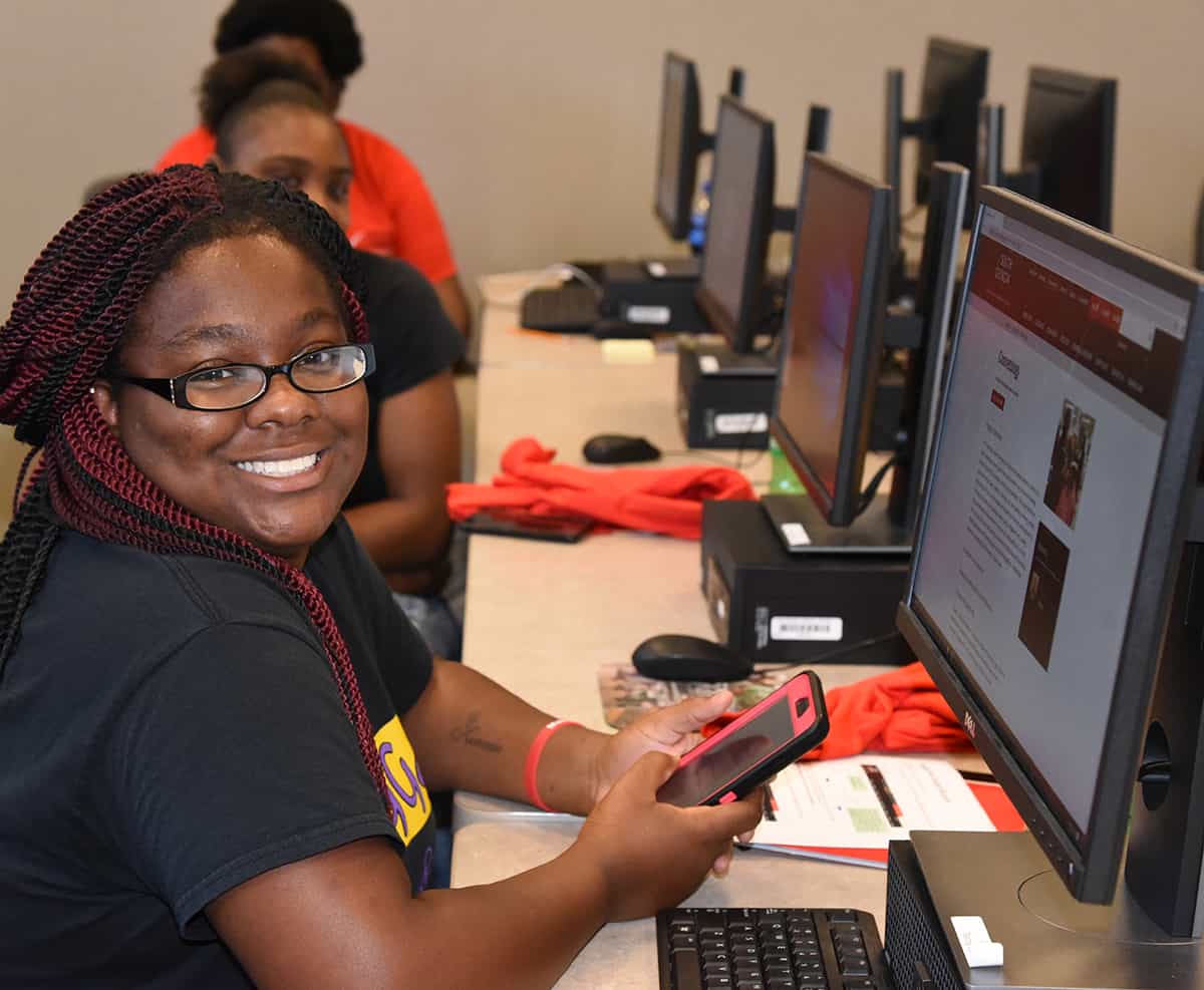 New students can access the online orientation from the South Georgia Technical College website. Be sure and complete and submit the three forms at the end of the presentation.