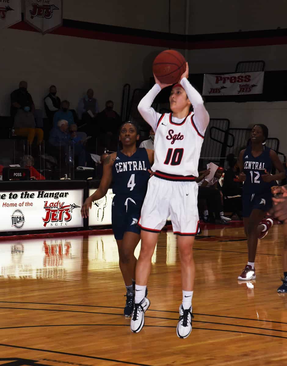 Moe Shida, (10) sophomore point guard, led the Lady Jets in scoring in the win over Central Georgia Tech. She had 20 points on the night.