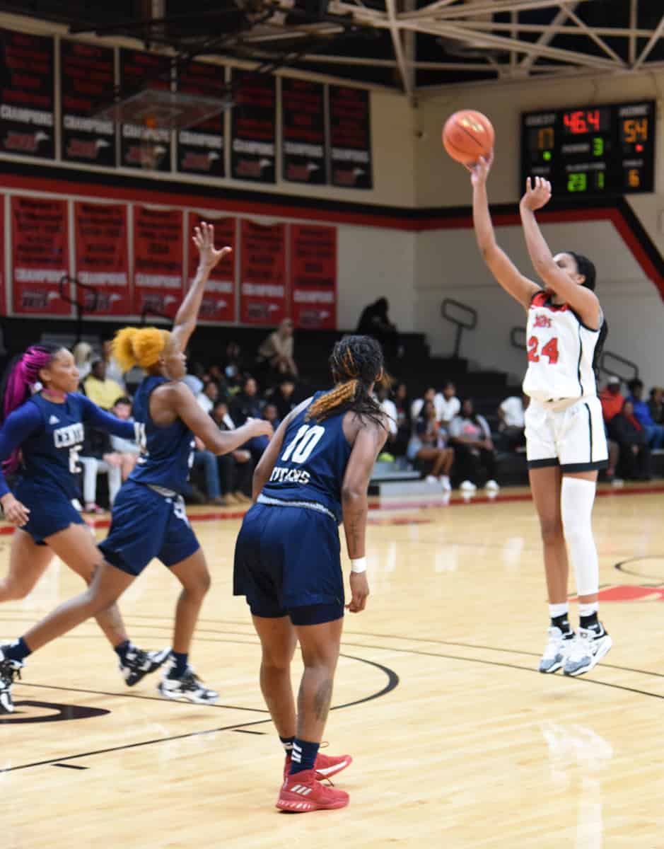 Camyrn James, 24, of Macon scored 35 points for the Lady Jets in wins over Central Georgia Tech and Tallahassee Community College on the road over the Holiday break.