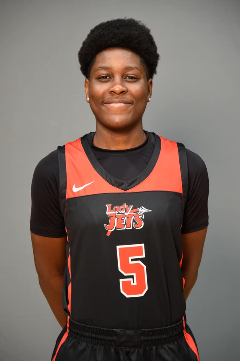 Shown above is SGTC GCAA Player of the Week, Alexia Dizeko, 5.