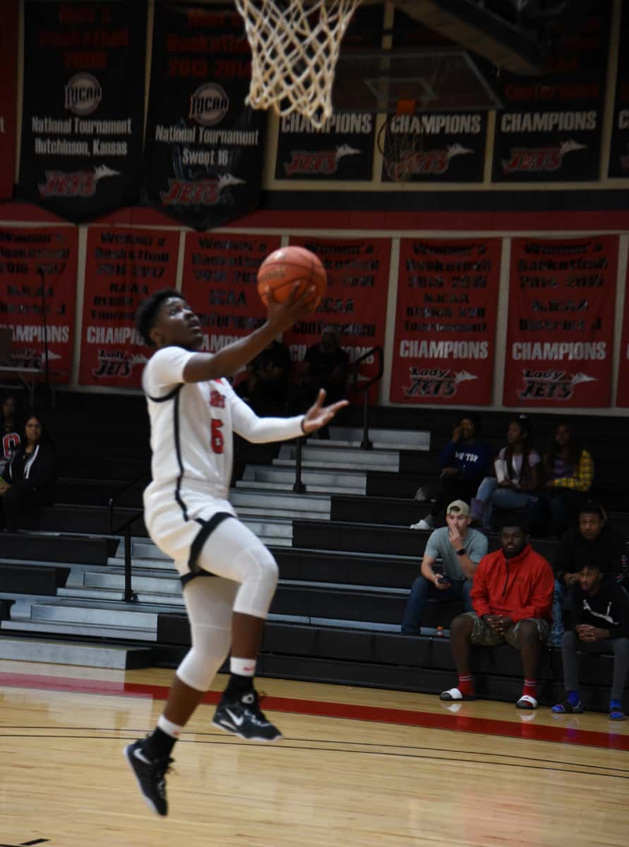 Alexia Dizeko, 5, led the Lady Jets in scoring against East Georgia with 27 points. She also had six rebounds, two assists and five steals.