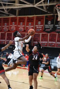 Alexia Duzeko, 5, led the team in scoring with 25 points.