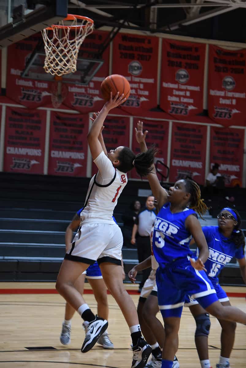 Luana Leite, 1, was tied for leading scorer against Middle Georgia Prep with 17 points, four rebounds, eight assists and five steals.