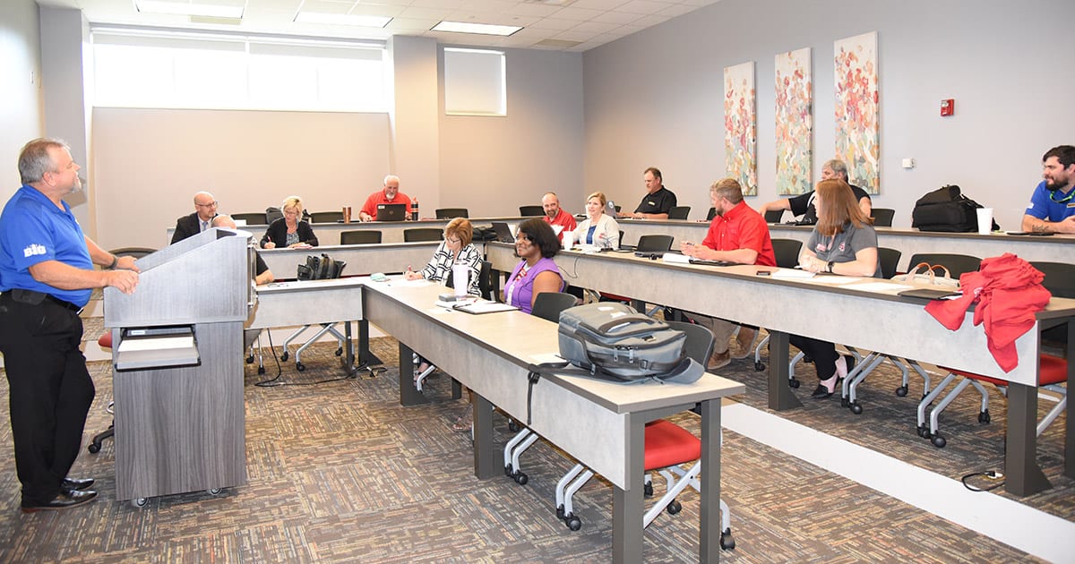 Shown above is SGTC CAT Think Big Advisory Committee Chairman Jeff Cornwell of Yancey talking with Advisory Committee members and SGTC personnel.