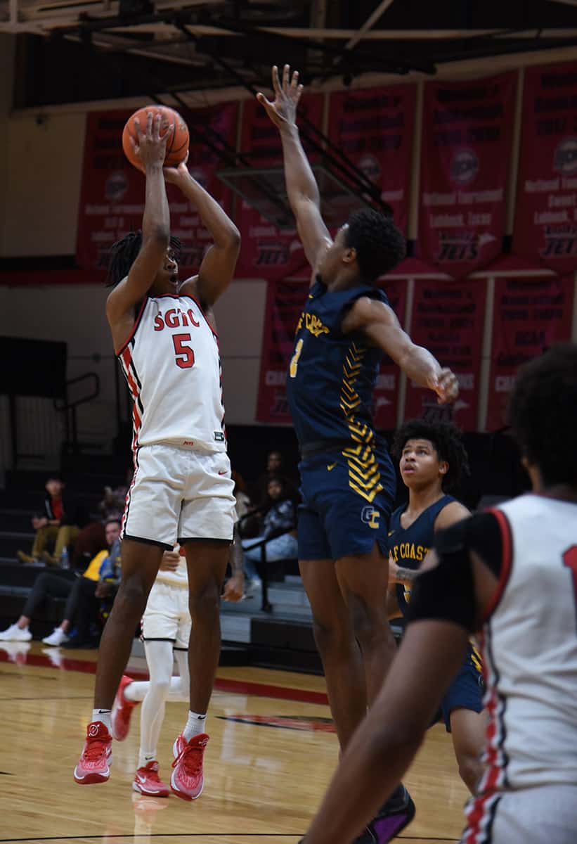 Camarion Johnson, 5, was the top scorer for the Jets with 13 points against Gulf Coast.