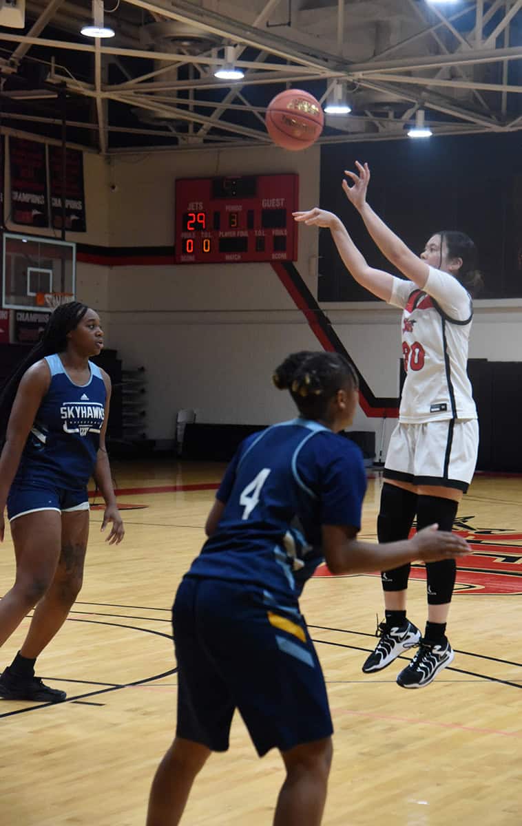 Sophomore Mio Sakano from Japan, 30, was one of the top scorers for the Lady Jets with 14 points.