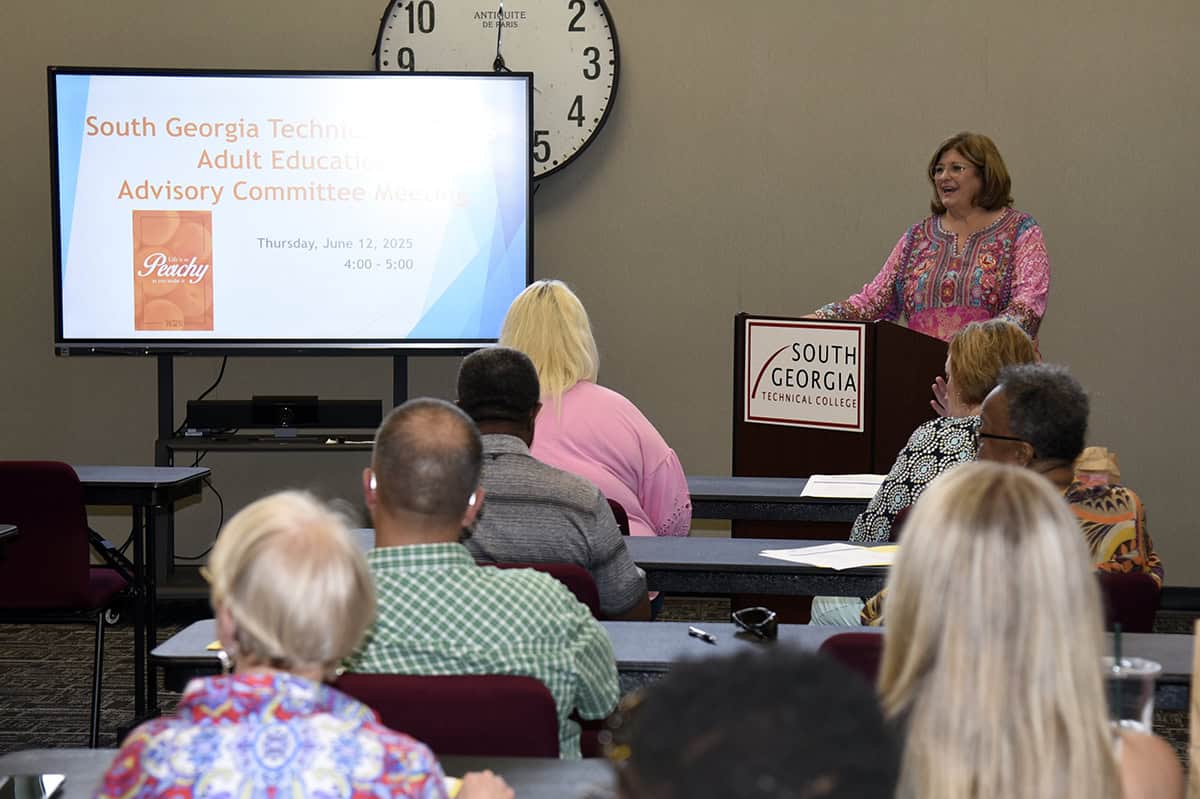 South Georgia Technical College Dean of Adult Education Tracy Israel facilitates the recent meeting of the Adult Education advisory committee.