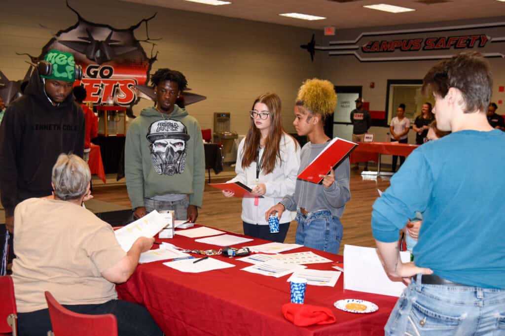 People at the SGTC resource fair