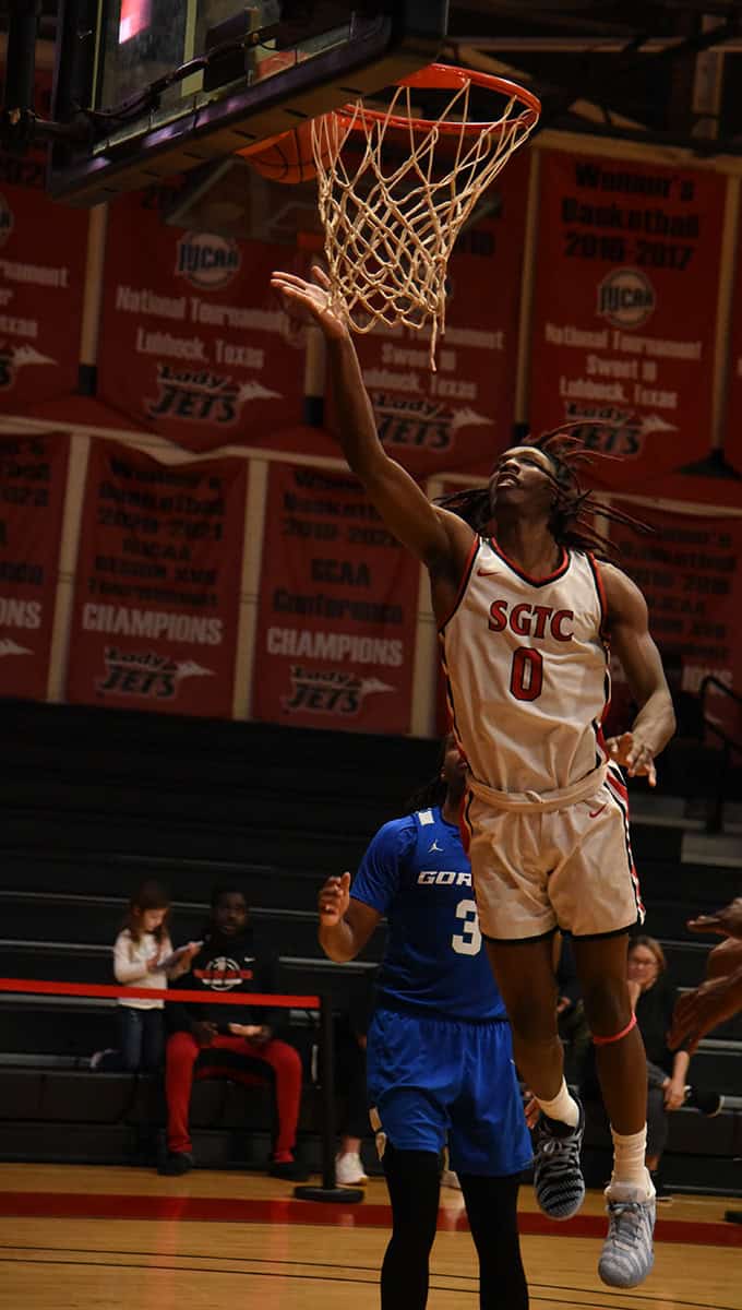 Jalexs Ewing (0) was the top scorer for the Jets in their loss to Gordon State College.