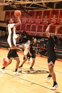 SGTC Lady Jet Ja’Niya Broome (1) had 26 points against the Albany Tech Lady Titans.