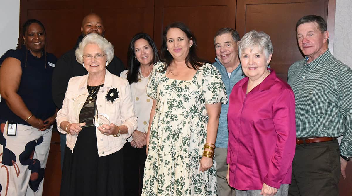 Shown above are members of the Flint Energies Foundation displaying the SGTC Foundation Silver Club and President’s Club awards. Shown (l to r) are: Christoria Lockett (Flint Energies Member Solutions representative I, visiting the foundation). Ian Russell representing Peach County; Joanne Hamlin representing Crawford, Monroe & Upson Counties; Gina Fink, representing Houston, Bibb and Twiggs Counties; Marian McLemore, VP of Cooperative Communications; Pat Bartness representing Houston, Bibb and Twiggs County; Eloise Doty, representing Taylor, Talbot, Schley, Harris, Marion, Muscogee and Chattahoochee Counties; and Roger Sinyard, representing Taylor, Talbot, Schley, Harris, Marion, Muscogee & Chattahoochee Counties.